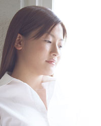 コンタクトレンズの眼への影響は?